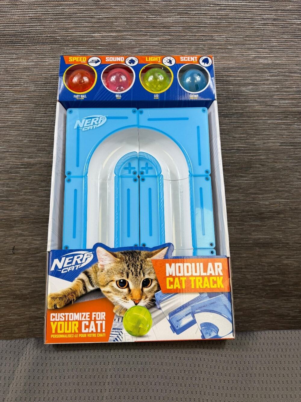 NERF Cat Customizable Modular Cat Track And LED Ball Combo NEW